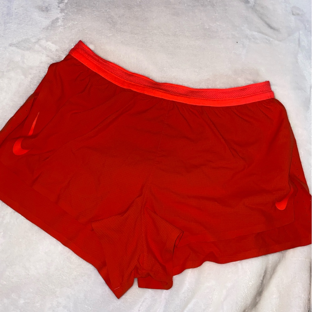 Nike Women’s Aeroswift Shorts